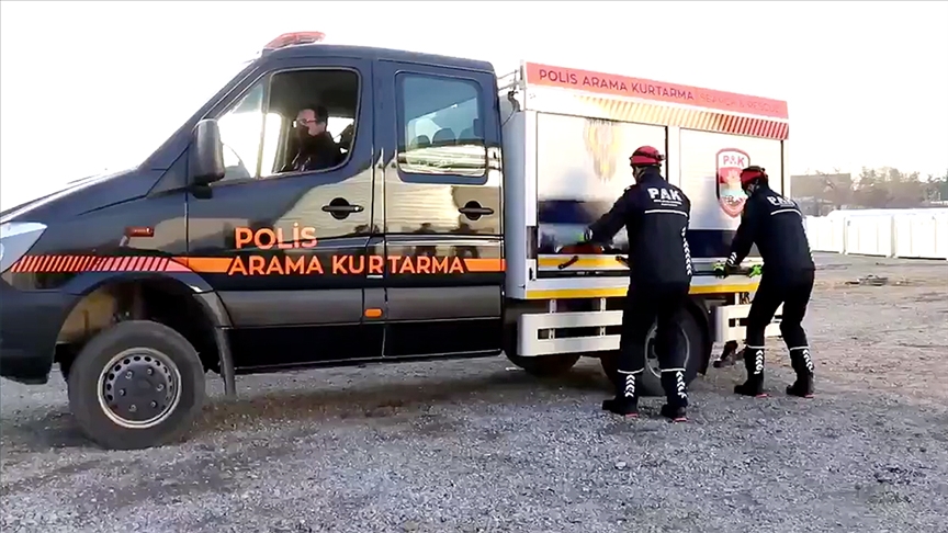 Polis Arama Kurtarma geliyor