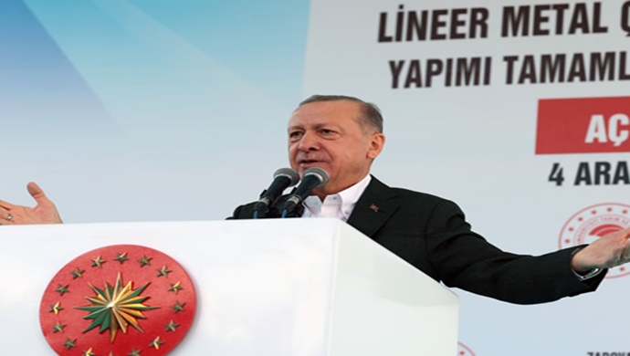 “SİİRT’İN GELİŞMESİ, BÜYÜMESİ, İLERİYE GİTMESİ İÇİN NE GEREKİYORSA YAPTIK”