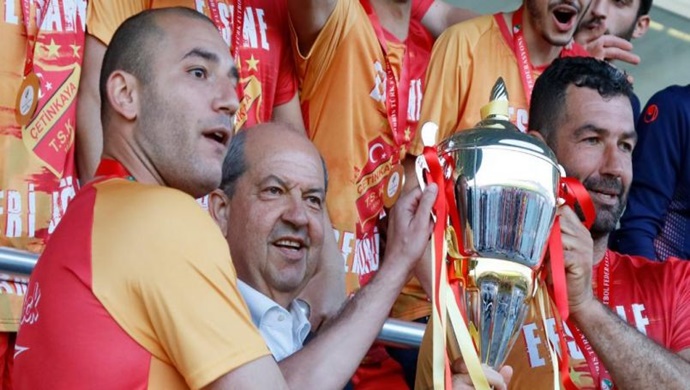 Cumhurbaşkanı Ersin Tatar, Çetinkaya Türk Spor Kulübü’nün sporcu, yönetici ve taraftarlarını tebrik etti