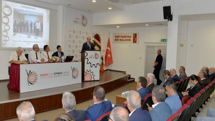 Cumhurbaşkanı Ersin Tatar, Kıbrıs Türk Sanayi Odası 36. Genel Kurulu’na katıldı “Markalaşmayla ithalatı ikame eden bir pozisyona gelindi”