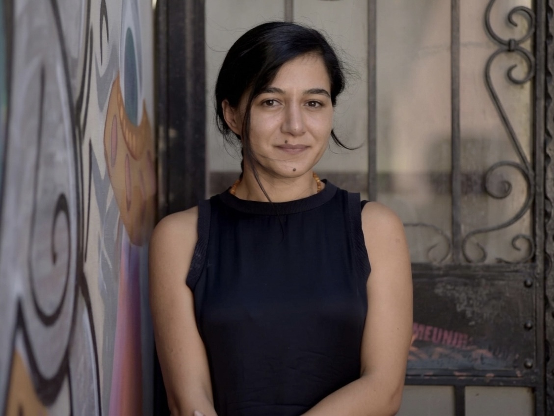 İstanbul’un Yorgun Binalarından İnsan Ruhuna Bir Yolculuk: “Geçmişten Düşenler”